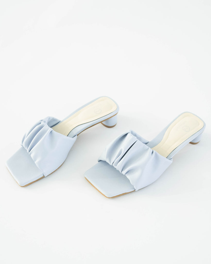 Carol Ruffles Pumps (Light Blue)