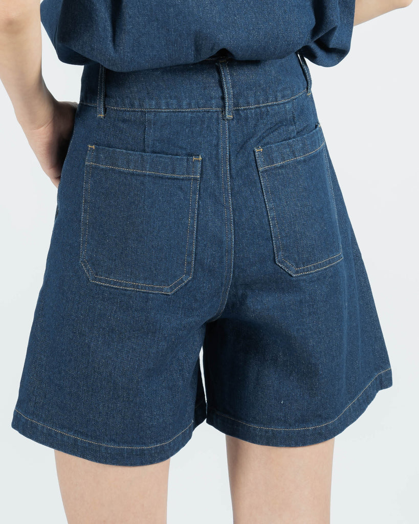 Jenner High Waist Denim Shorts (Denim)
