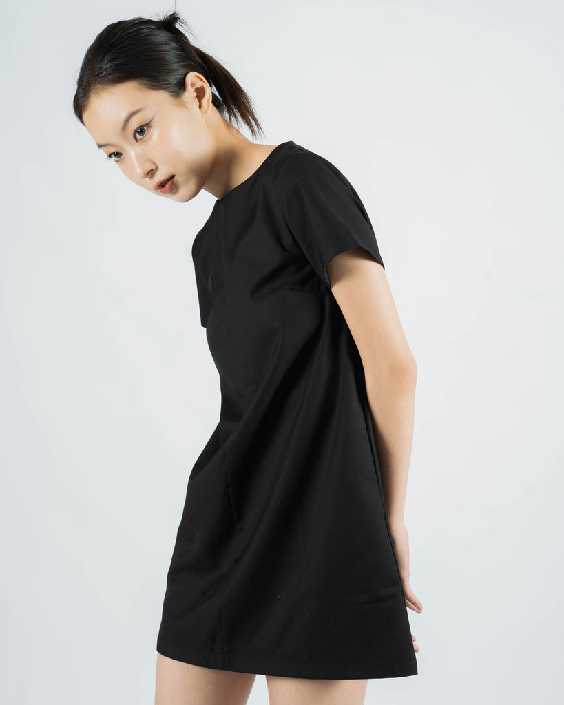 Basic A-line Dress (Black)