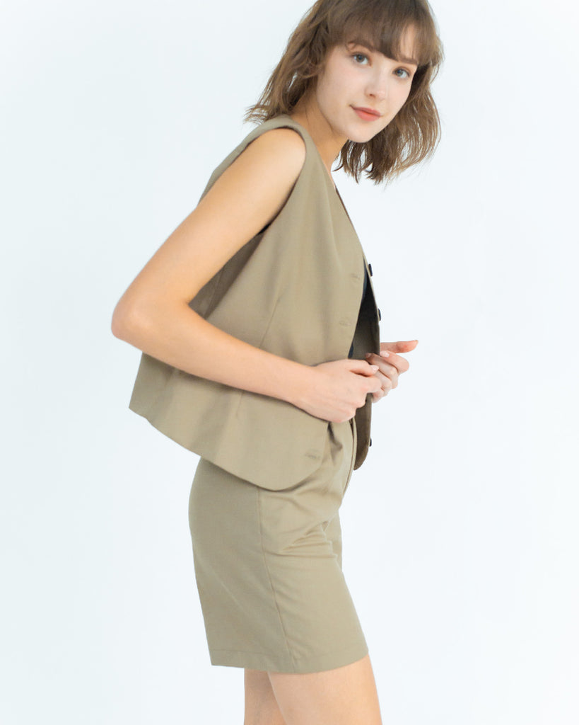 Cropped Waistcoat (Plaza Taupe)